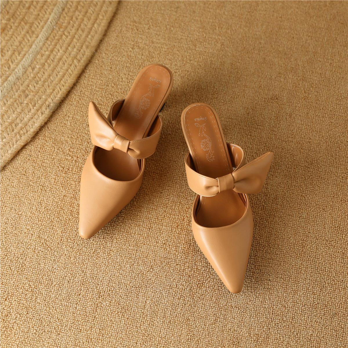 Women's Handmade Bowknot Slip On Pointed Toe Mid Heel Weeding Sandal Shoes