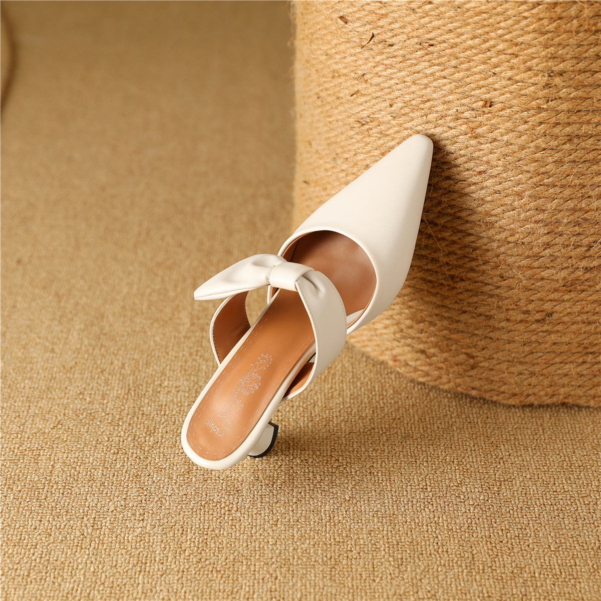 Women's Handmade Bowknot Slip On Pointed Toe Mid Heel Weeding Sandal Shoes