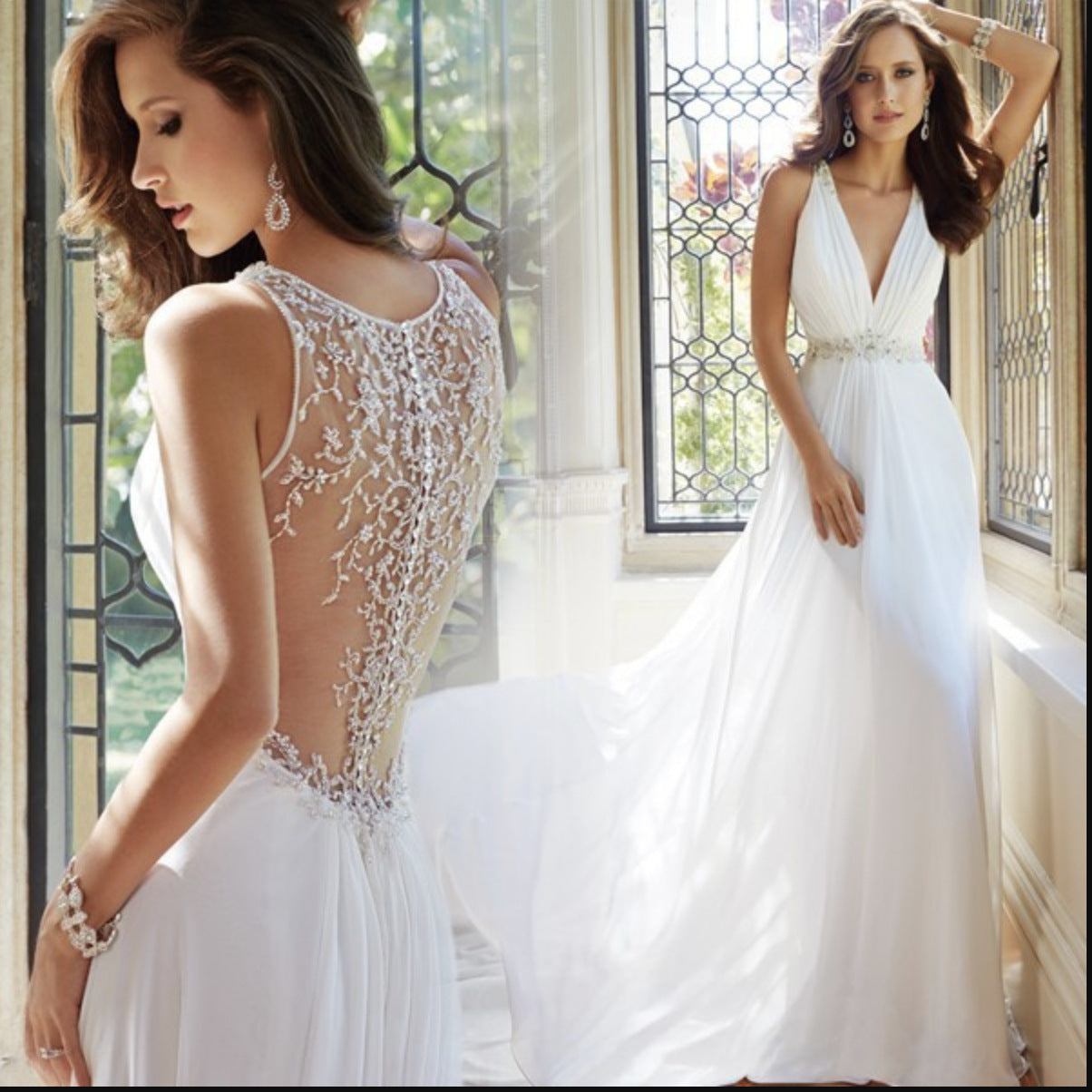 BelaCustom A-Line Appliques Pleated Plunging V-Neckline Court Train Wedding Dress