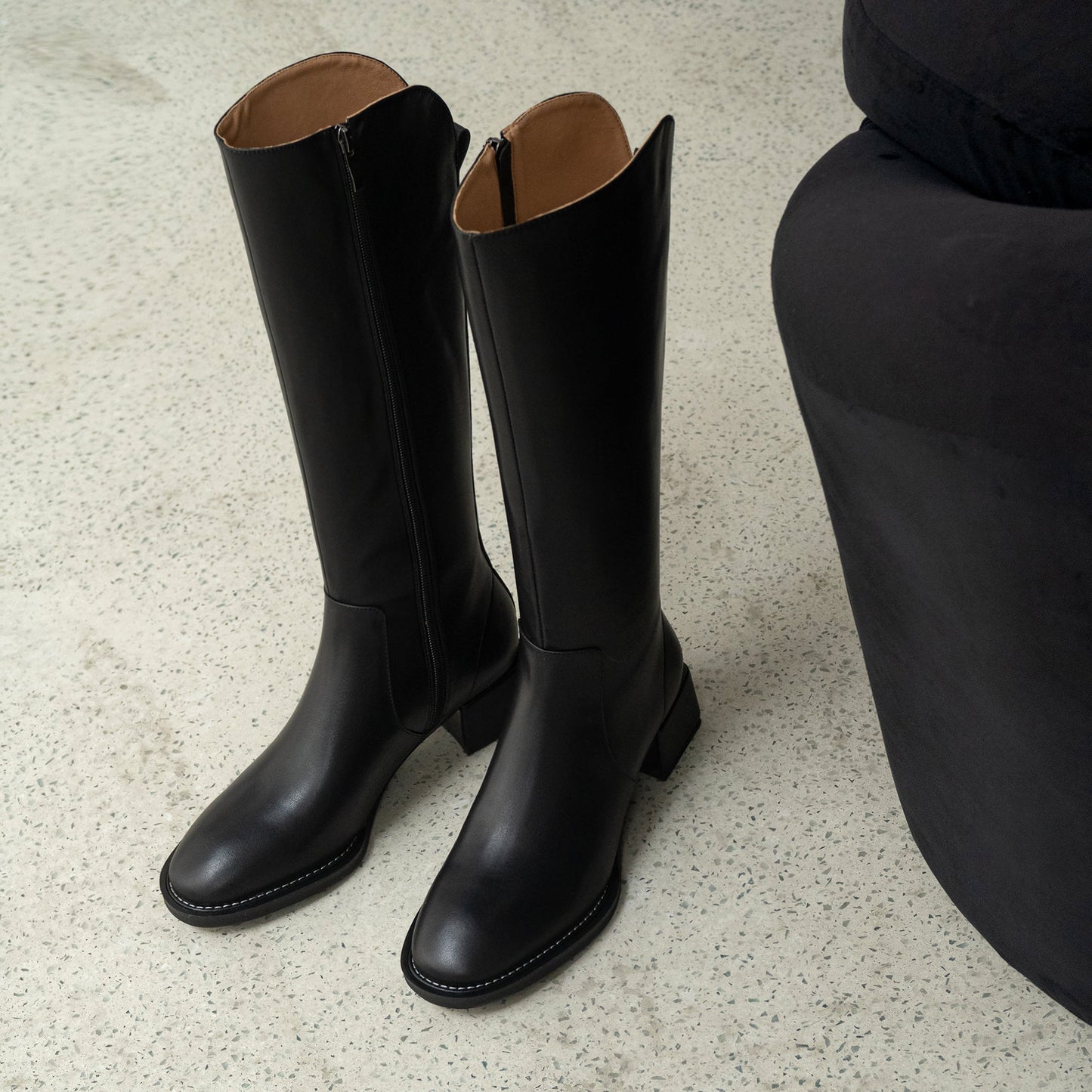 Women's Genuine Leather Handmade Block Heel Side Zip Up Round Toe Knee-High Riding Boots