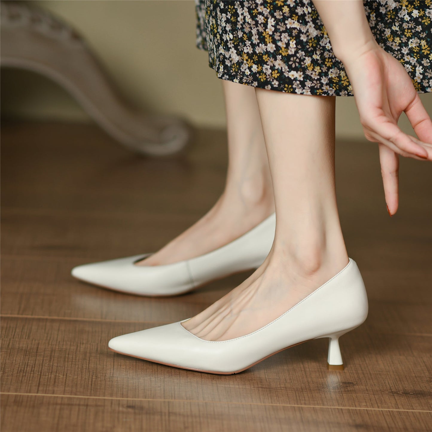 Handmade Genuine Leather Women's Low Heel Slip On Loafer Pumps with Pointy Toe