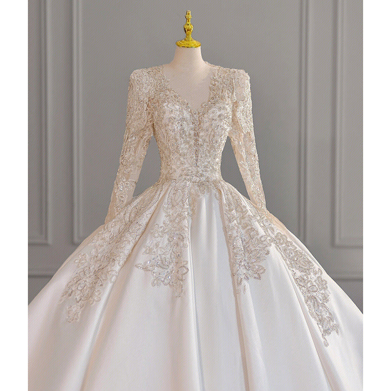 BelaCustom Crystal Sequins Long Sleeve Ball Grown Elegant Wedding Dress