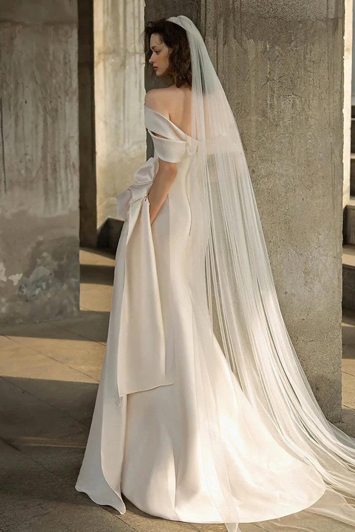 BelaCustom Strapless Off-Shoulder Sleeveless Long Wedding Dress